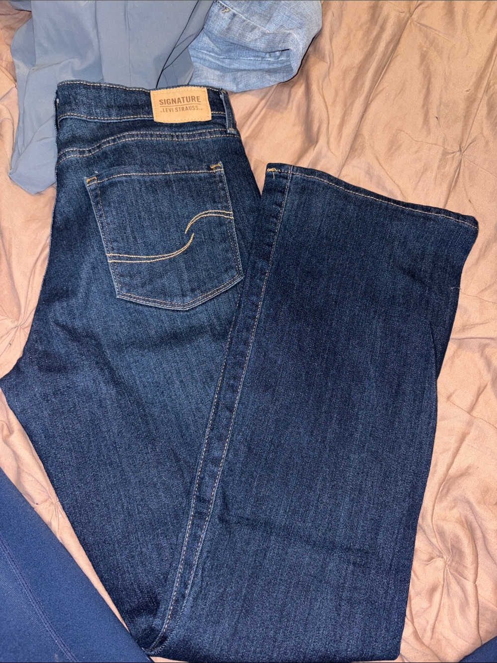 Signature by Levi Strauss Women’s Dark Blue Boot-Cut Jeans